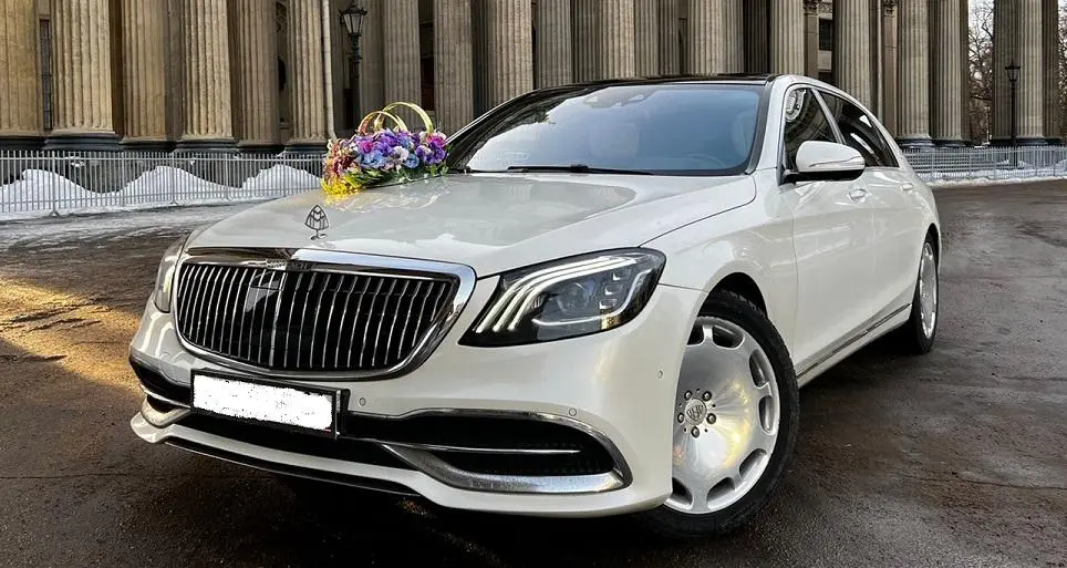 Mercedes-Maybach белый