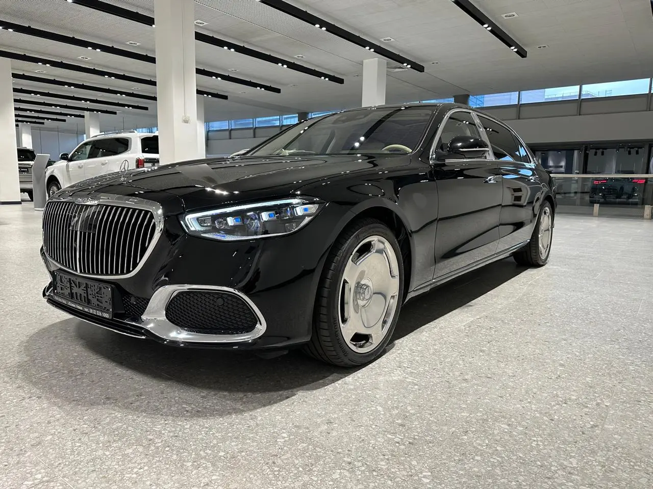 Mercedes-Maybach S223